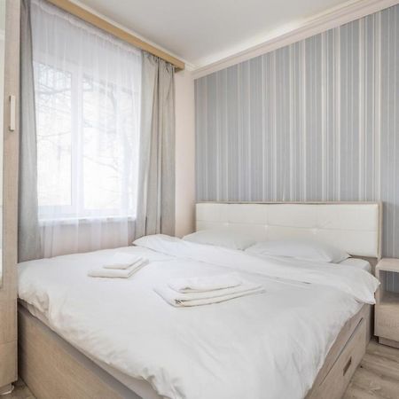 Stay Inn Cute Apartment Next To Hilton Armenia Erevan Exterior foto