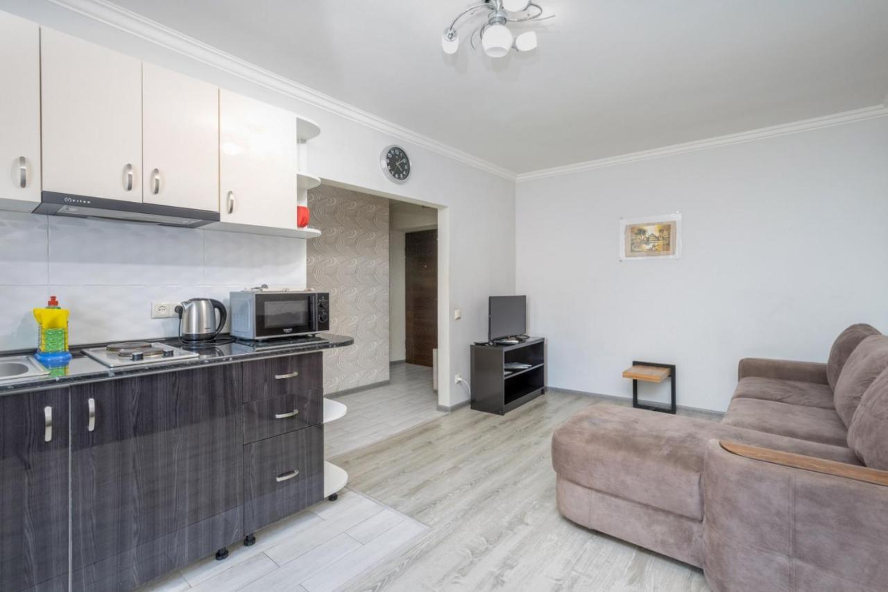 Stay Inn Cute Apartment Next To Hilton Armenia Erevan Exterior foto